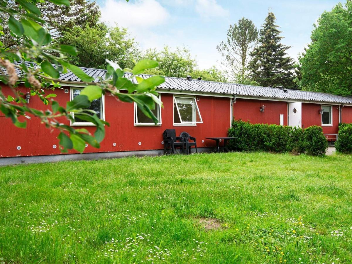 20 Person Holiday Home In Herning Eksteriør billede